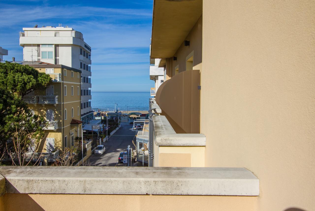 Hotel Nelson Riccione Exterior photo